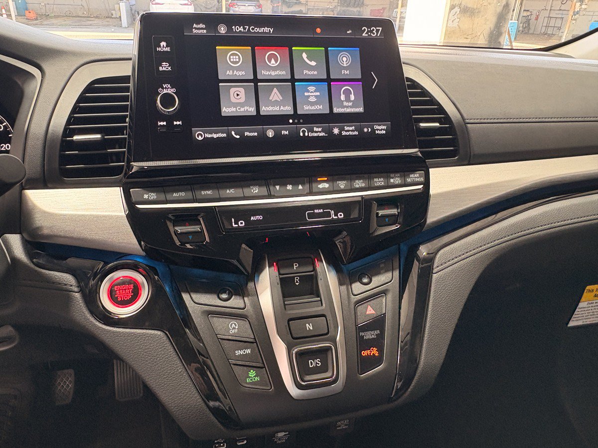 New 2027 Honda Odyssey Touring image 18