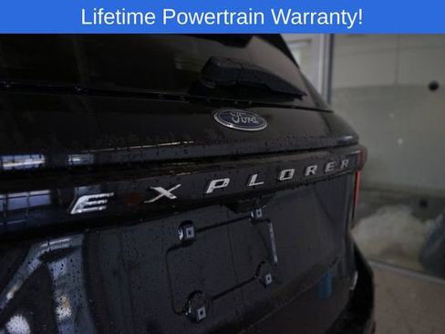 New 2026 Ford Explorer Active image 12