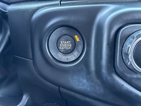 Used 2022 Jeep Wrangler Unlimited Rubicon 4xe image 15