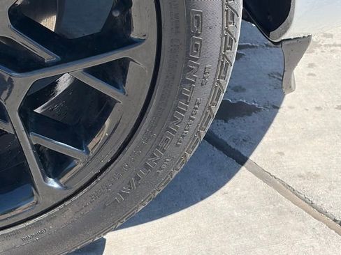 Used 2023 Jeep Grand Cherokee Summit image 10