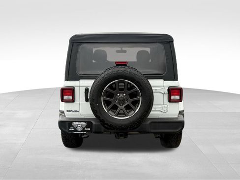 Used 2021 Jeep Wrangler Sport image 6