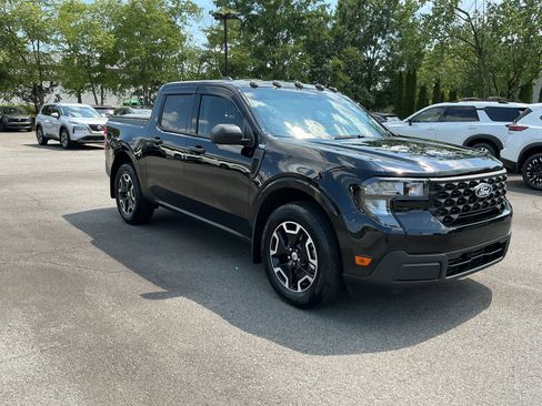 Used 2025 Ford Maverick XL w/ Equipment Group 102A AWD/4WD image 5