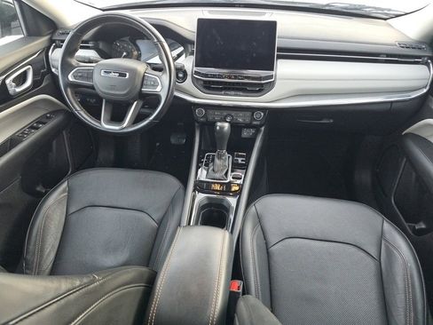 Used 2022 Jeep Compass Limited image 27