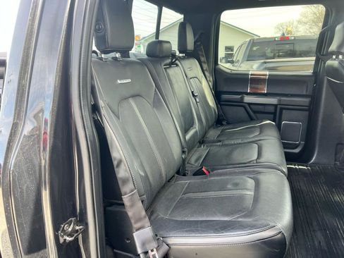 Used 2015 Ford F150 Platinum w/ Equipment Group 701A Luxury AWD/4WD image 23