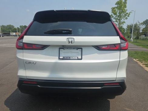 Used 2025 Honda CR-V EX image 9