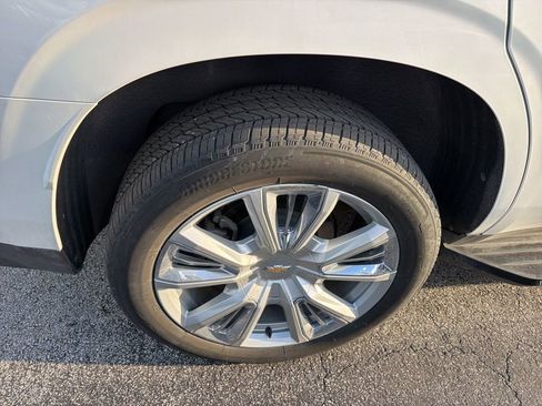 Used 2024 Chevrolet Tahoe High Country image 11