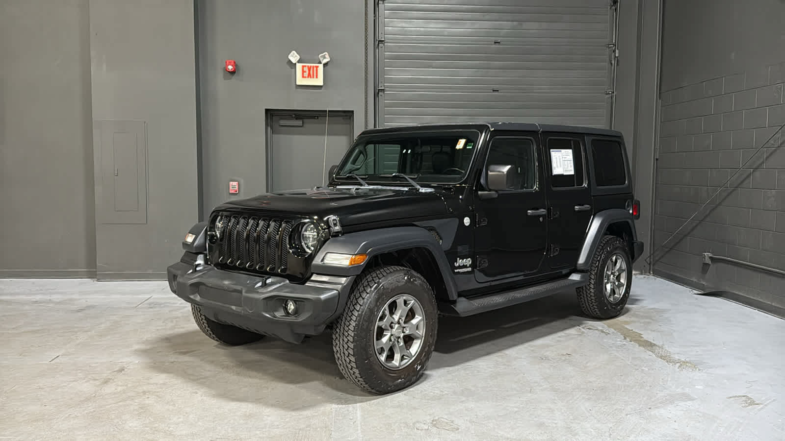 Used 2020 Jeep Wrangler Unlimited Sport AWD/4WD image 3
