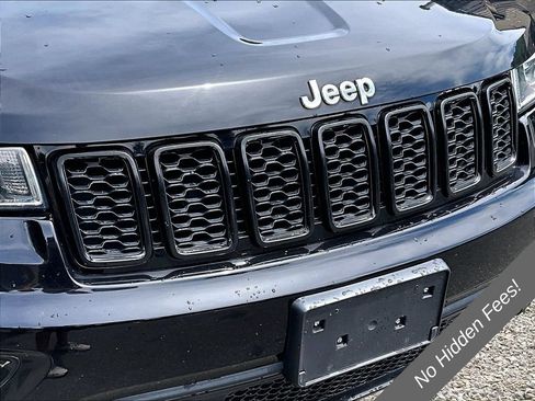 Used 2021 Jeep Grand Cherokee Limited w/ Sun & Sound Group AWD/4WD image 26