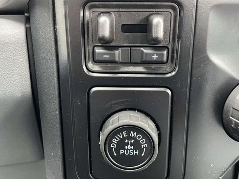 New 2026 Ford F250 XL w/ XL Driver Assist Package RWD image 11
