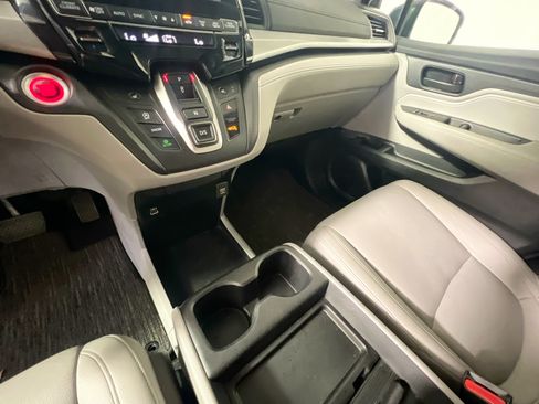 Used 2024 Honda Odyssey EX-L image 26