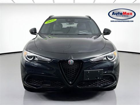 Used 2023 Alfa Romeo Stelvio Veloce image 7