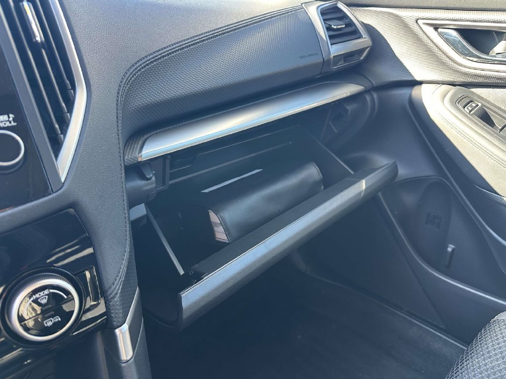 Certified 2023 Subaru Forester Premium AWD/4WD image 17