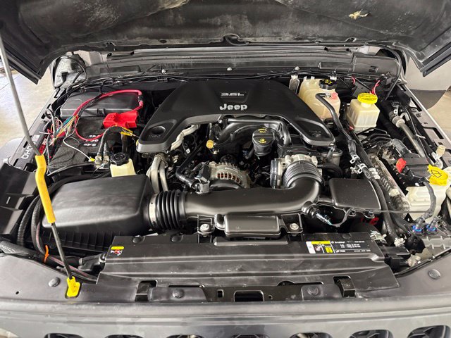 Used 2020 Jeep Gladiator Mojave AWD/4WD image 13