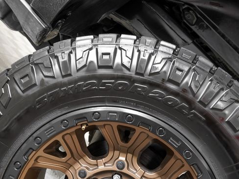 Used 2022 RAM 2500 Limited image 40