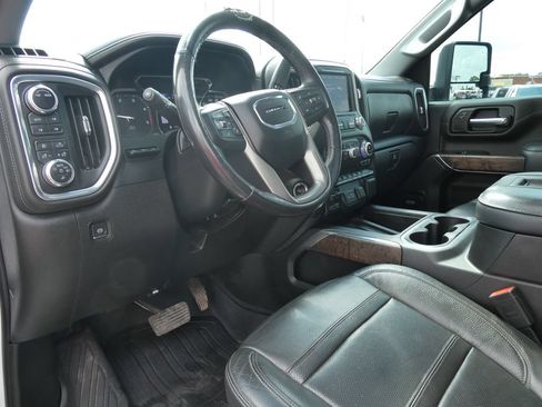 Used 2022 GMC Sierra 2500 Denali w/ Denali Ultimate Package AWD/4WD image 22
