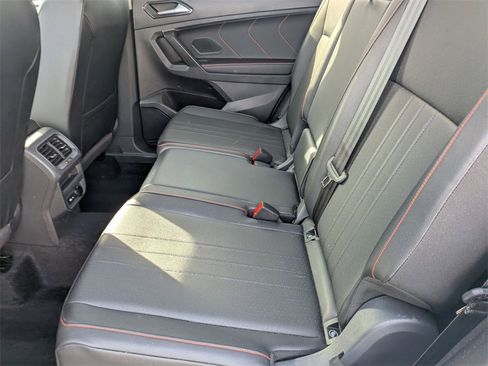 Used 2024 Volkswagen Tiguan Wolfsburg Edition image 26