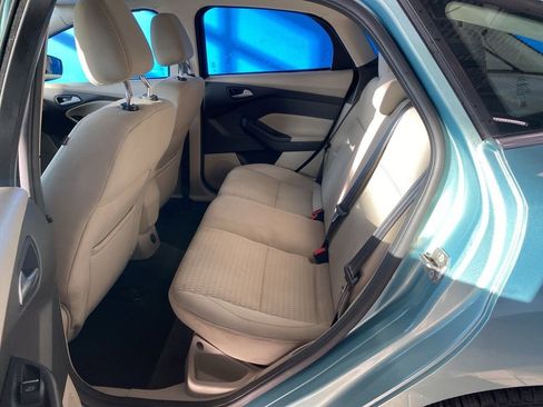 Used 2012 Ford Focus SEL w/ SEL/Titanium Winter Pkg image 11