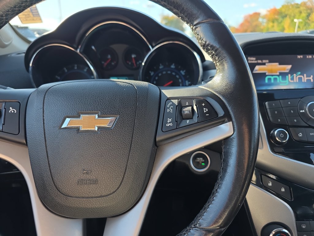 Used 2014 Chevrolet Cruze LTZ FWD image 28