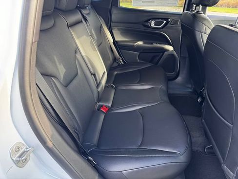 New 2026 Jeep Compass Limited AWD/4WD image 17