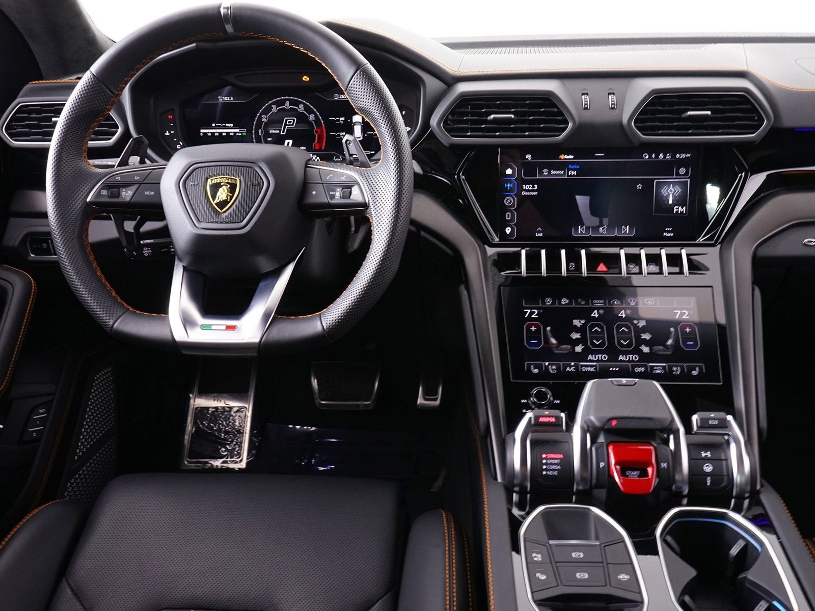 Used 2024 Lamborghini Urus S AWD/4WD image 25