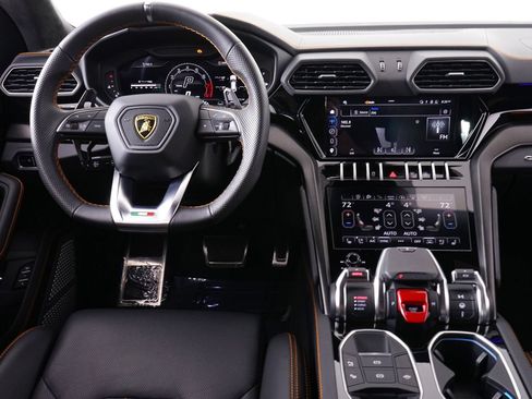 Used 2024 Lamborghini Urus S AWD/4WD image 25