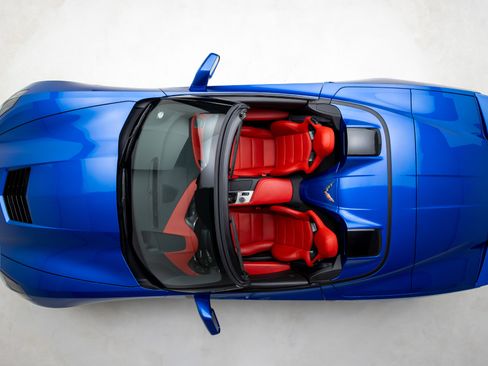 Used 2014 Chevrolet Corvette Stingray Convertible w/ 3LT Preferred Equipment Group image 17