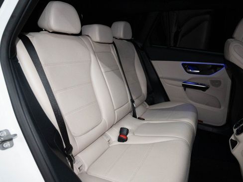 New 2027 Mercedes-Benz GLC 300 4MATIC image 15