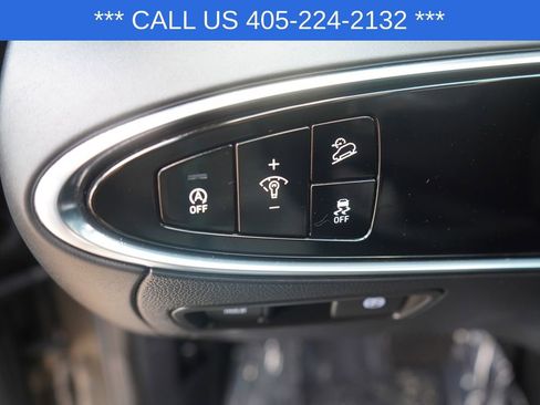 Used 2025 Genesis GV70 2.5T AWD/4WD image 34