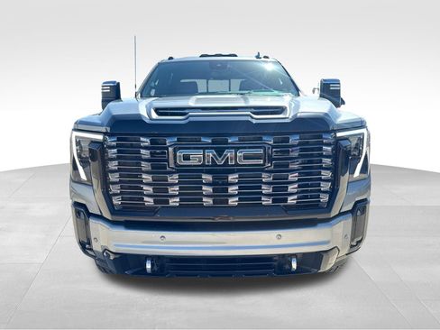 New 2026 GMC Sierra 2500 Denali Ultimate w/ LPO, Black Badging Package AWD/4WD image 19