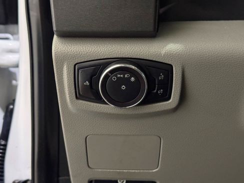 Used 2018 Ford F250 XL w/ Power Equipment Group RWD image 33