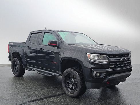 Used 2022 Chevrolet Colorado LT w/ Redline Special Edition image 1