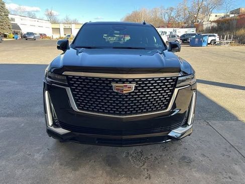 Certified 2024 Cadillac Escalade Premium Luxury image 12