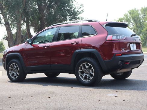 Used 2020 Jeep Cherokee Trailhawk w/ Cold Weather Group AWD/4WD image 7