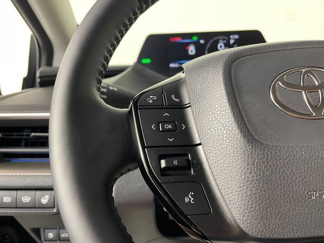 Used 2026 Toyota Prius Limited w/ Limited Premium Package AWD/4WD image 10