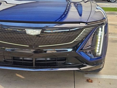 New 2025 Cadillac Lyriq Sport image 6