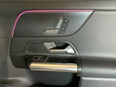 Certified 2025 Mercedes-Benz GLA 250 GLA 250 image 21