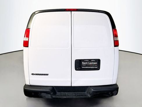 Used 2016 Chevrolet Express 3500 Extended image 6