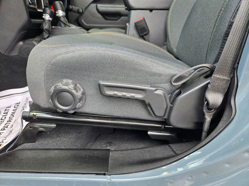 Used 2024 Jeep Wrangler Unlimited Sport AWD/4WD image 15