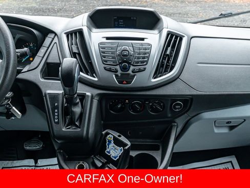 Used 2018 Ford Transit 350 XLT image 19