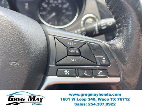 Used 2018 Nissan Rogue SL w/ Premium Package FWD image 29