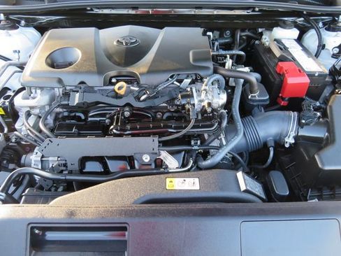 Certified 2023 Toyota Camry SE image 34