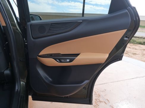 Certified 2022 Lexus NX 450h+ AWD image 11