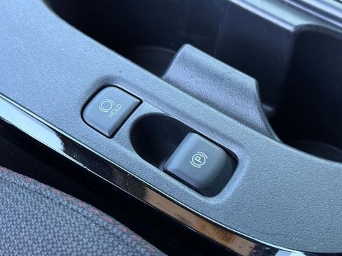 Used 2024 Toyota Corolla SE image 26