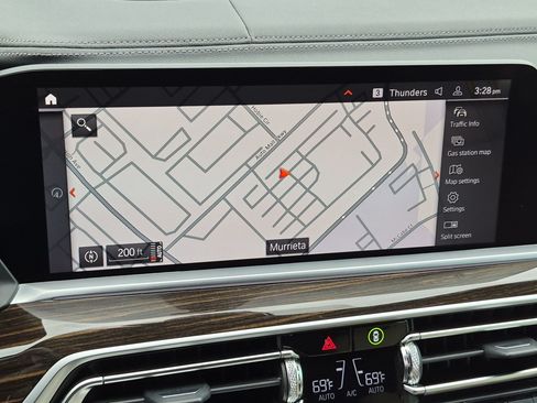 Used 2019 BMW X5 xDrive40i w/ Parking Assistance Package AWD/4WD image 23