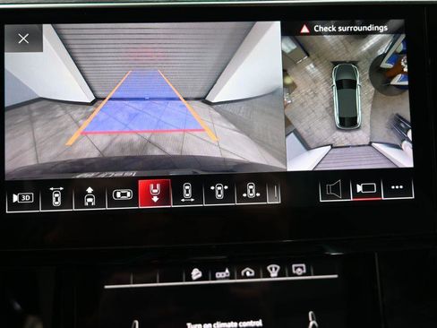 Used 2020 Audi e-tron Prestige w/ Prestige Package image 31