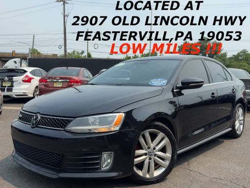 Used 2013 Volkswagen Jetta GLI Autobahn FWD image 1