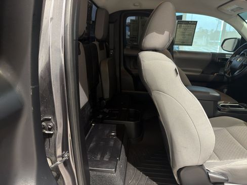 Used 2021 Toyota Tacoma SR w/ SX Package RWD image 18
