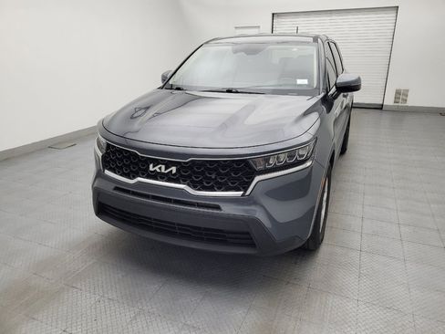 Used 2022 Kia Sorento LX FWD image 15