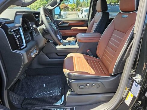 New 2026 GMC Sierra 3500 Denali Ultimate AWD/4WD image 19