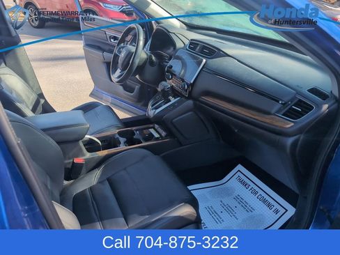 Used 2020 Honda CR-V Touring image 16